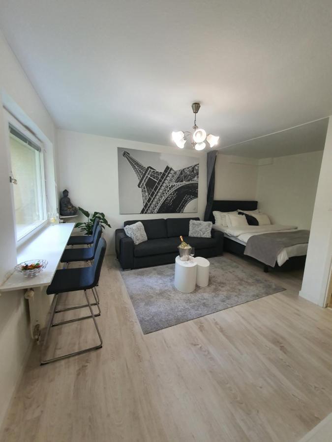 Close To The Metro And The Beach!!! With A View Of The Scandinavian Forest Стокгольм Экстерьер фото